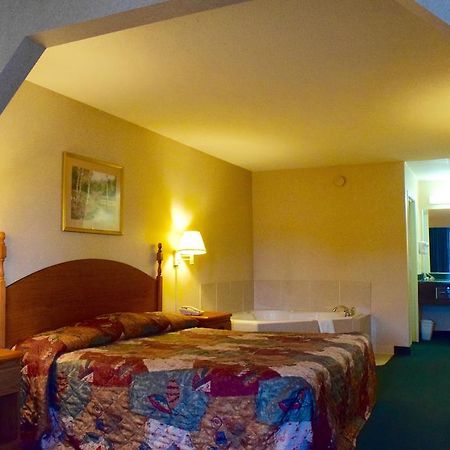 Wadley Inn Экстерьер фото